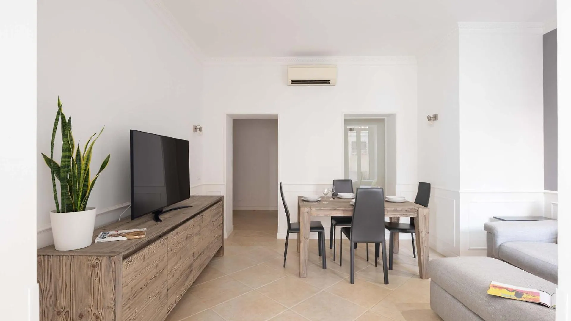 Via Vespasiano Private Apartment Rome